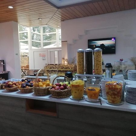 Hotel Dacia نيبتون المظهر الخارجي الصورة